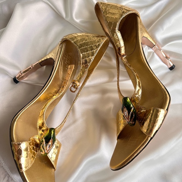 GUCCI x TOM FORD VINTAGE GOLD EMERALD enamel SNAKE HEAD SANDALS. - Picture 3 of 12